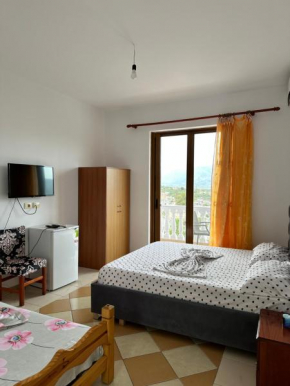 Joen Apartment 5